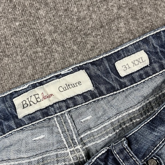 Classic Blue Women's Jeans - Picture 3 of 16